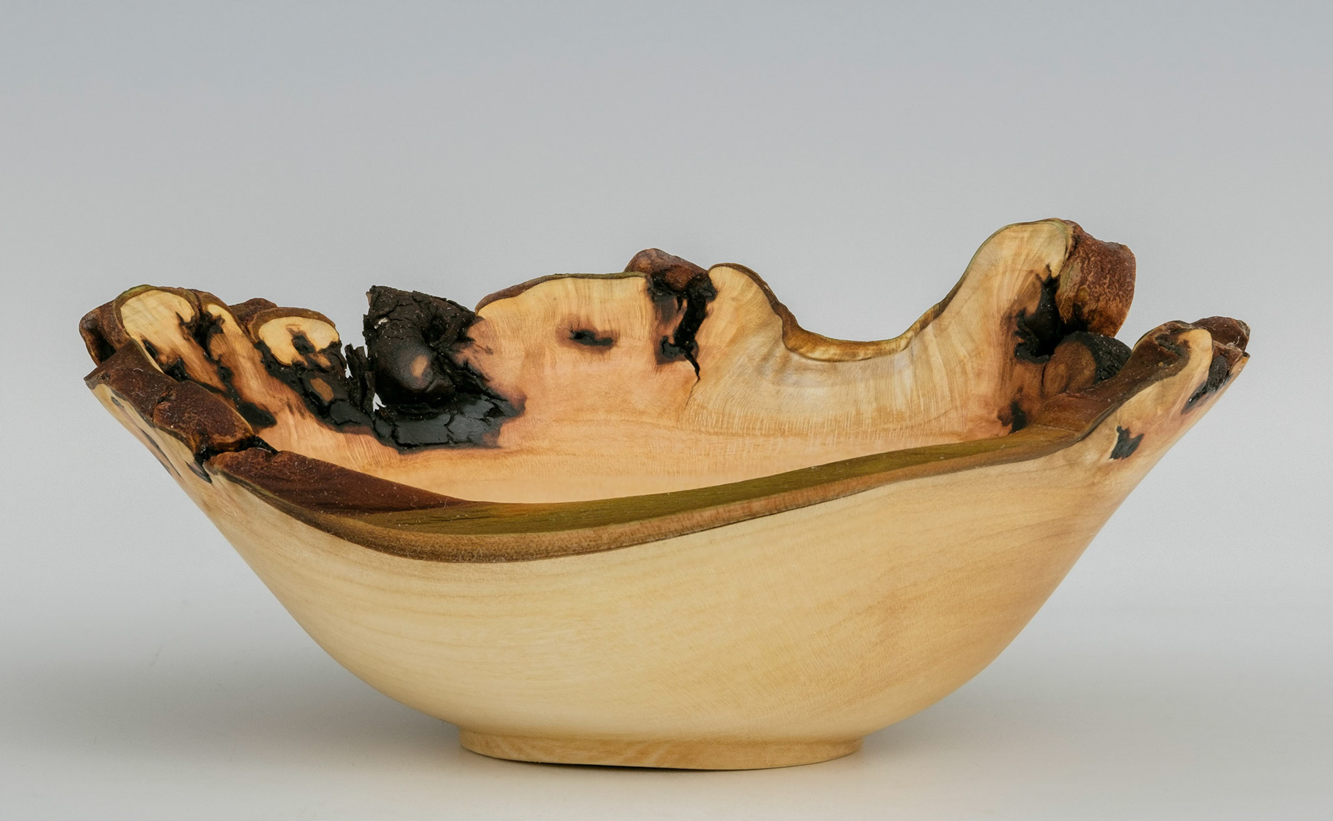 Madrona Natural Edge Bowl - Diameter: 5 inches, Height: 2 inches (E21)