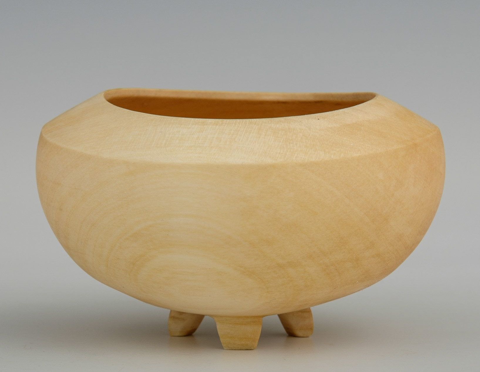 Madrone Bowl - Diameter: 3 3/4 inches, Height: 2 3/16 inches (E44)
