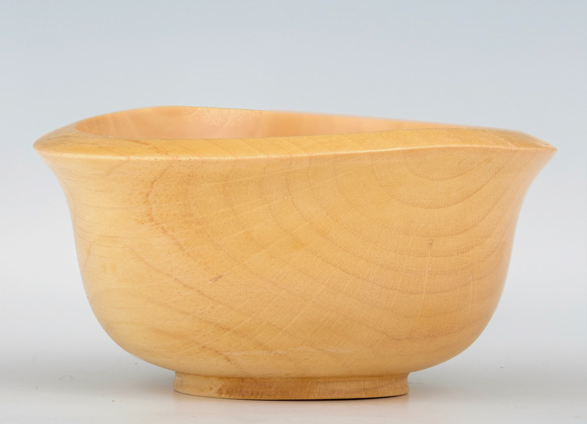 Hazel Bowl - Diameter: 3 1/2 Inches, Height: 1 3/4 inches (D82)