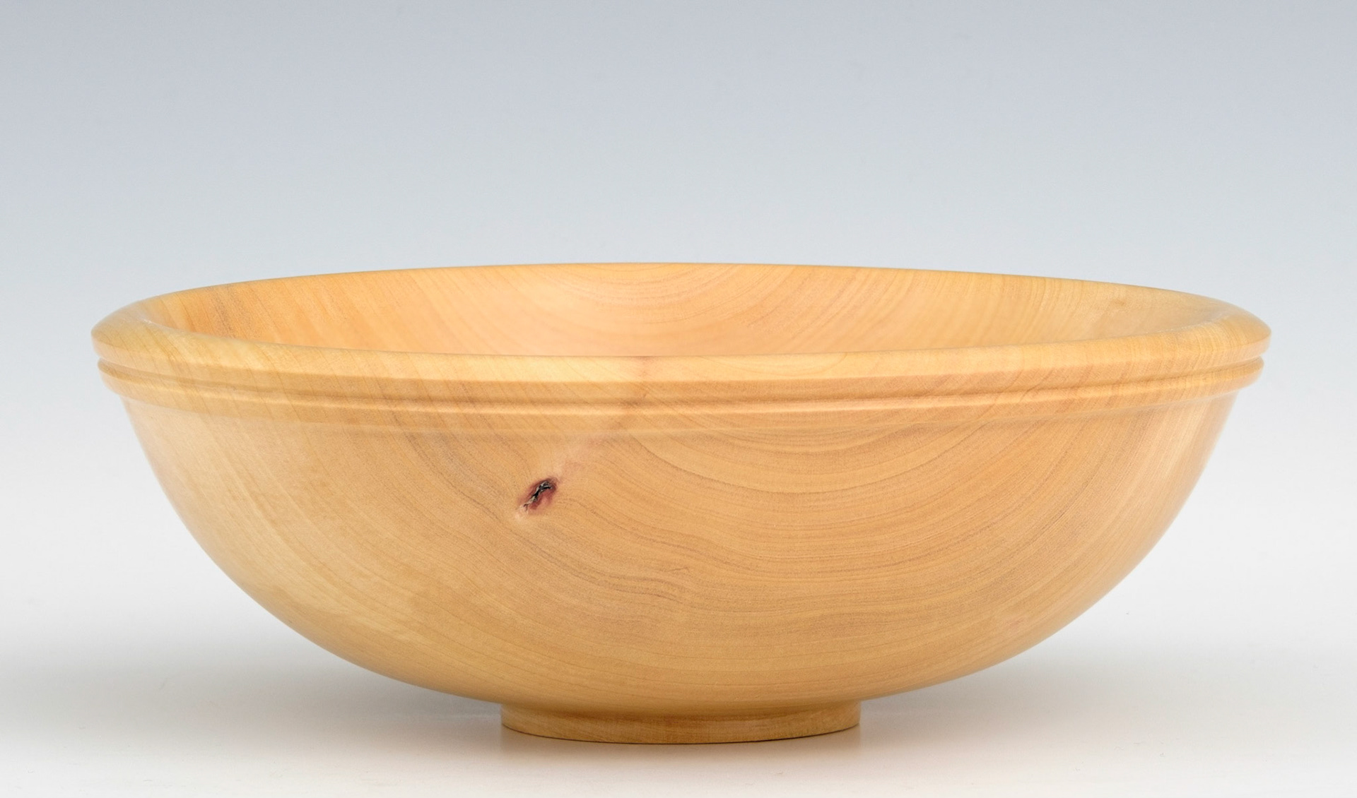 Madrone Bowl - Diameter: 6 5/8 inches, Height: 2 5/16 inches (F48)