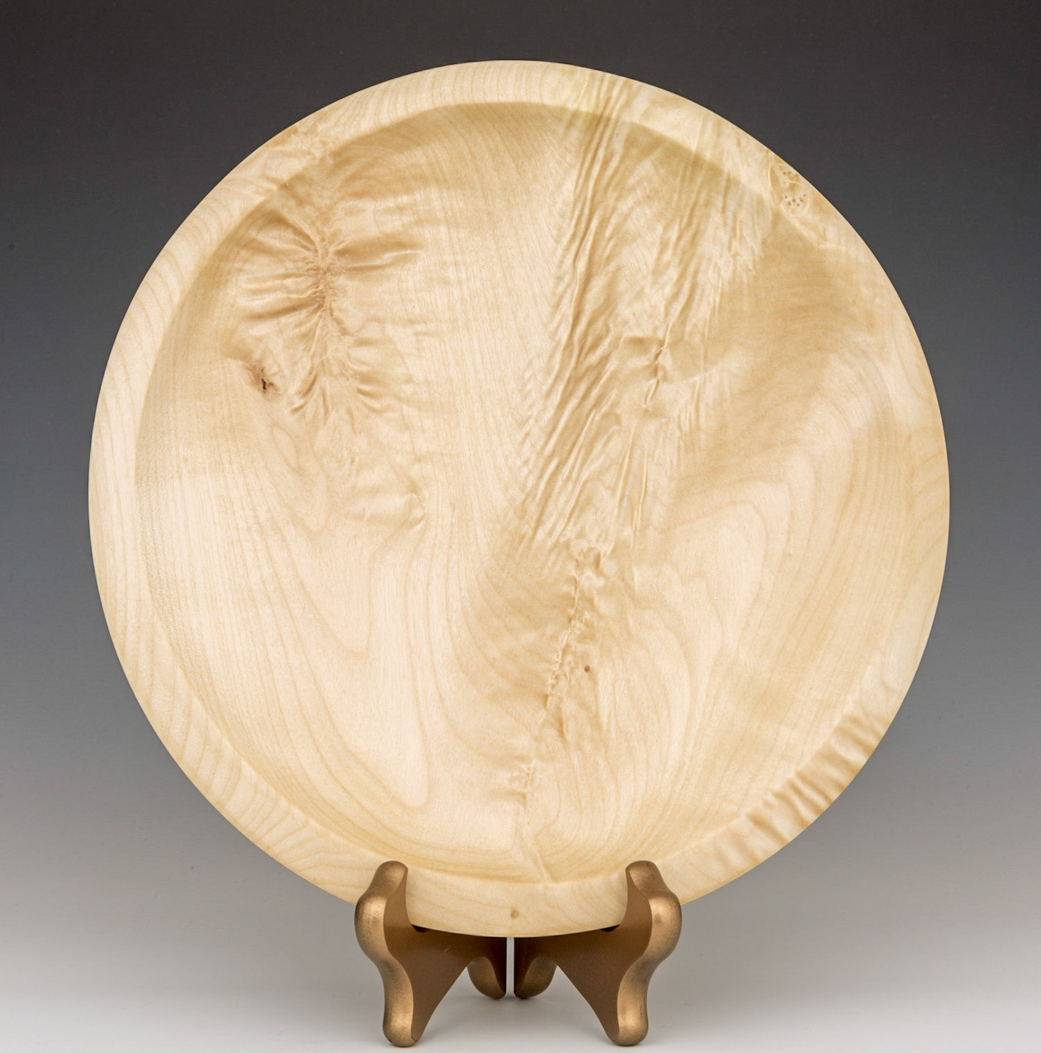 Maple Platter - Diameter: 9 5/8 inches, Height: 3/4 inch (G26)
