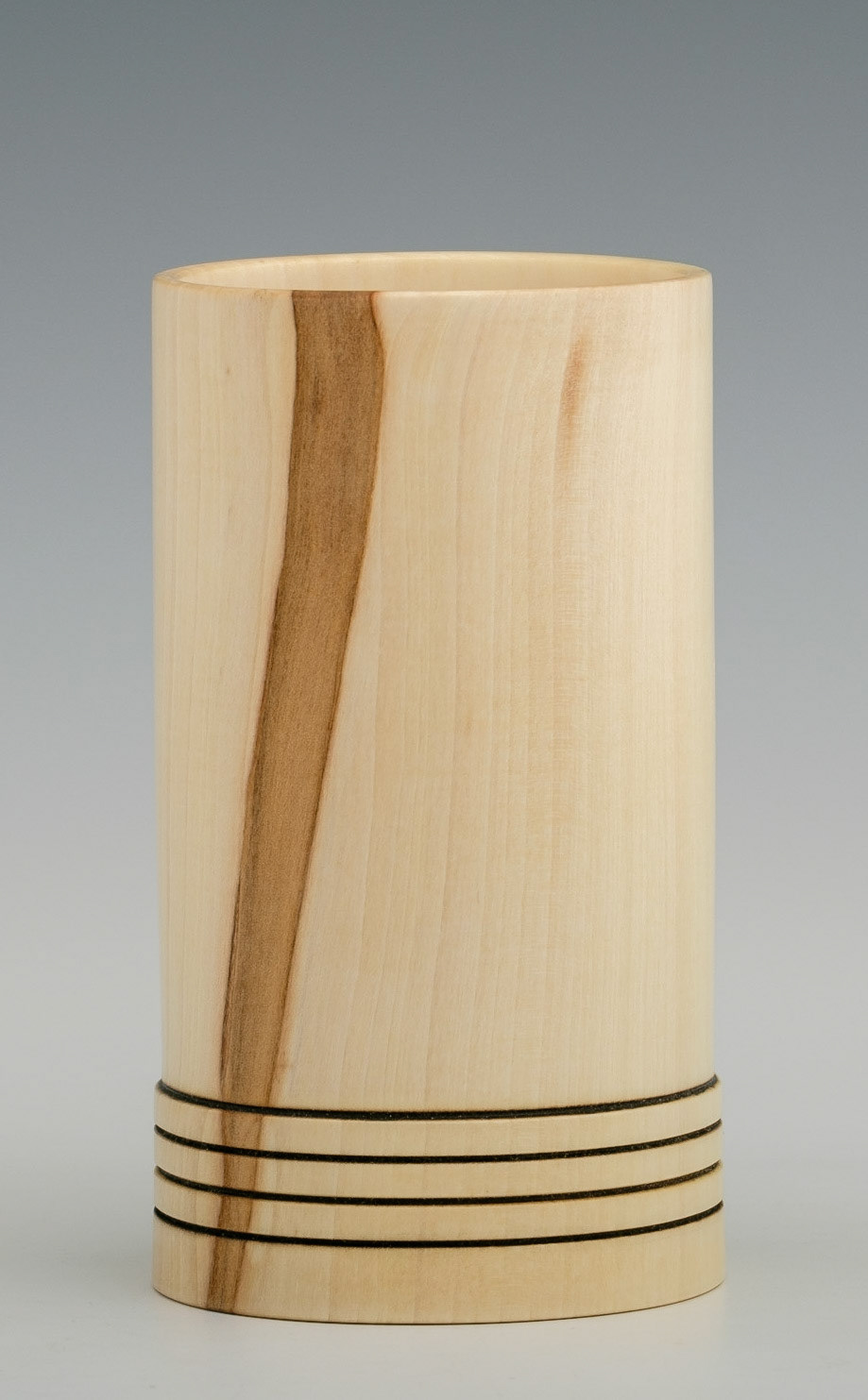Madrone Pen/Pencil Holder - Diameter: 2 1/2 inches, Height: 4 5/8 inches (E26)