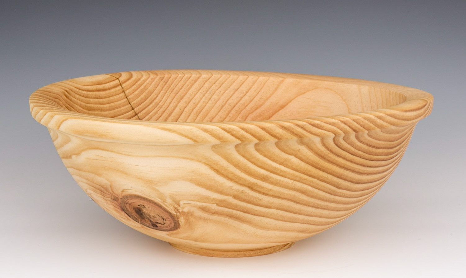 Pine Bowl - Diameter: 13 3/4 inches, Height: 5 3/8 inches (G17)