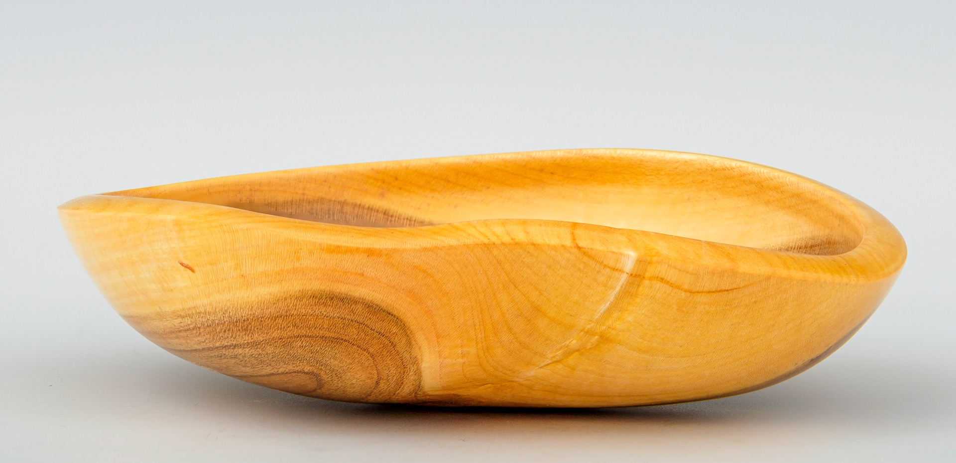 Cherry Bowl (Round Bottom) - Diameter: 4 5/8 inches, Height: 1 inches (J16)