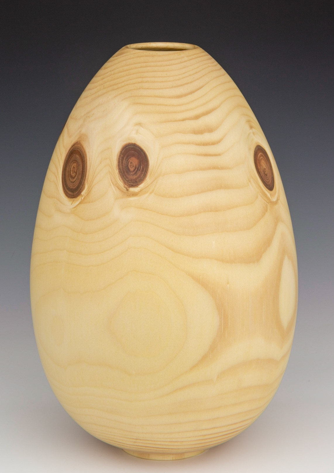 Pine Hollow Form - Diameter: 7 3/4 inches, Height: 12 inches (G21)