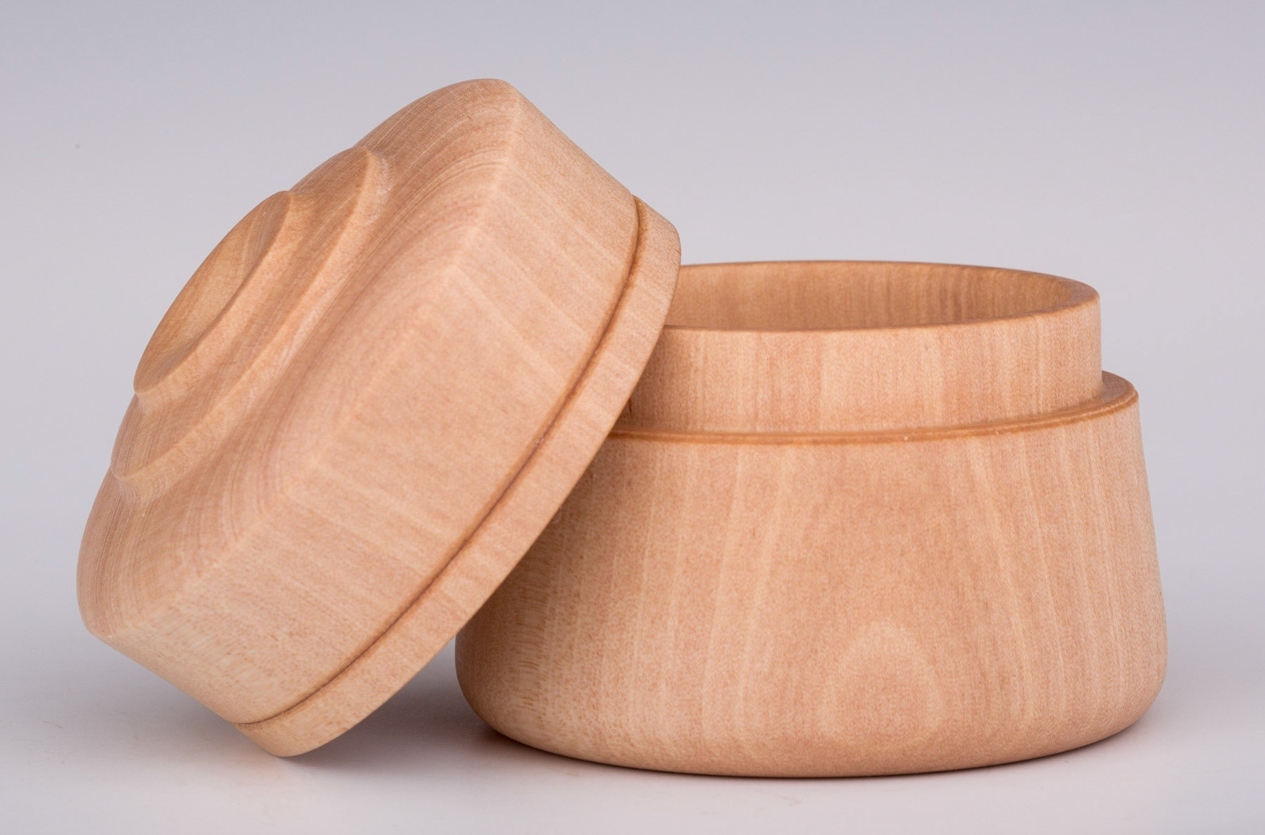 Madrone Lidded Box - Diameter: 2 3/8 inches, Height: 2 1/4 inches (C100)