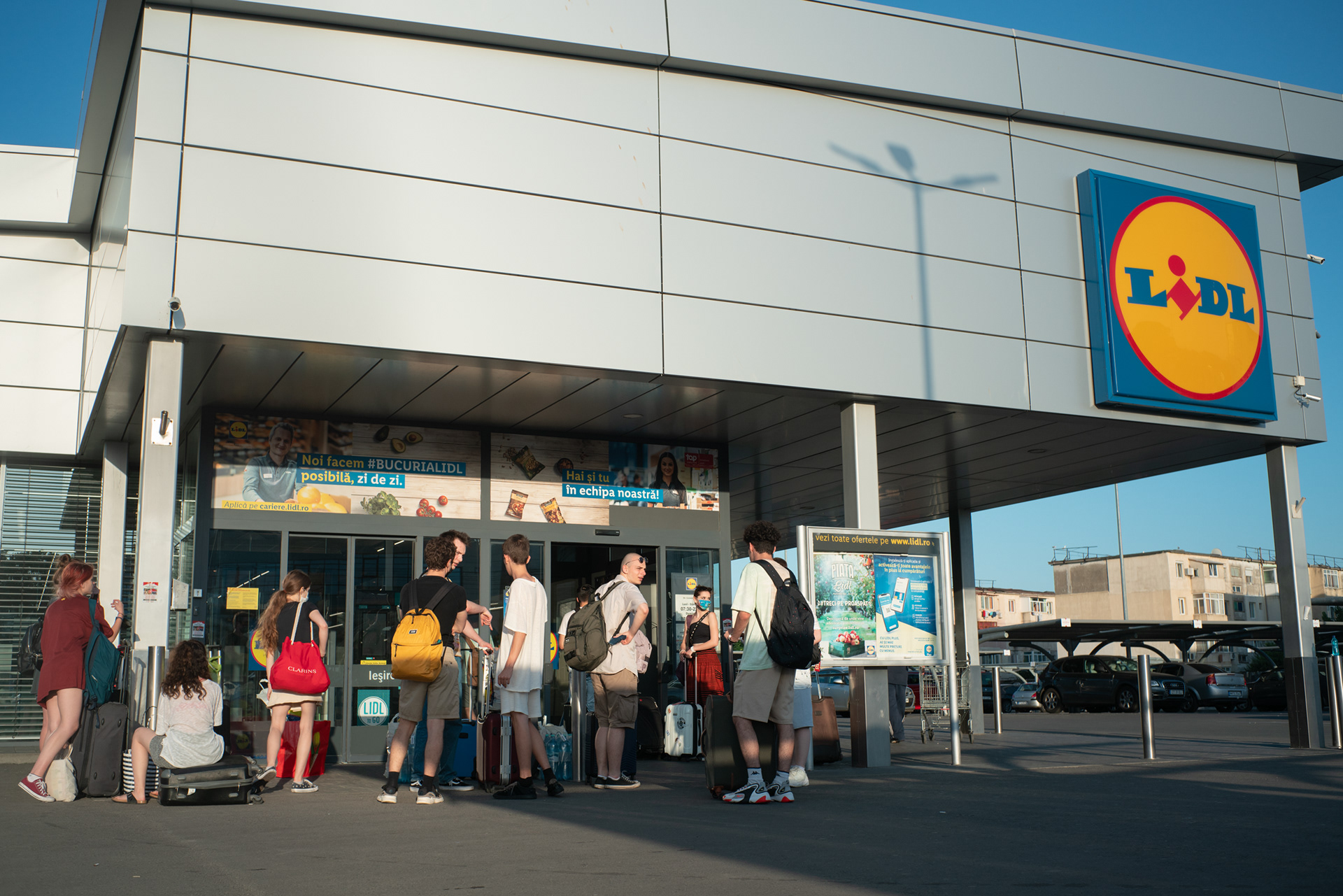 The Brainstorming Bucharest theatre group shopping for their trip to Vama Veche. Mangalia, June 2021.