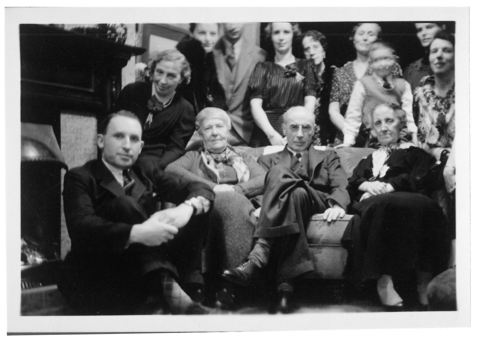 1938