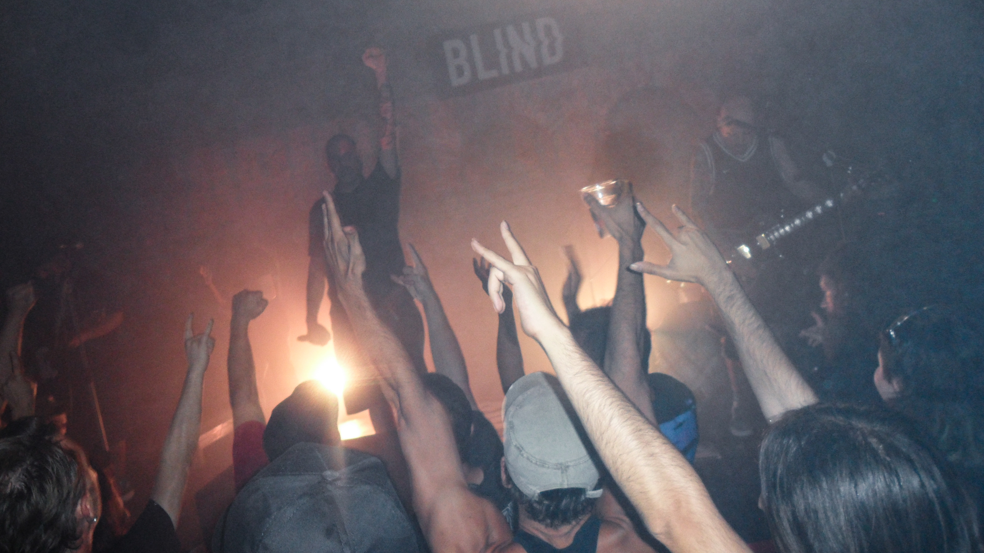 RADİCAL NOİSE / BLİND