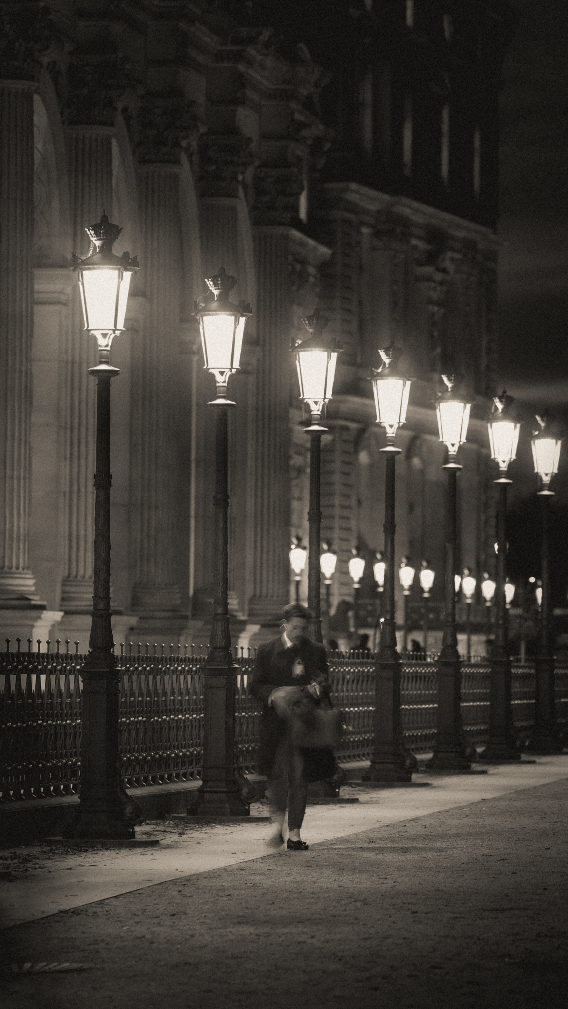 Walking Through Time - Paris 2025