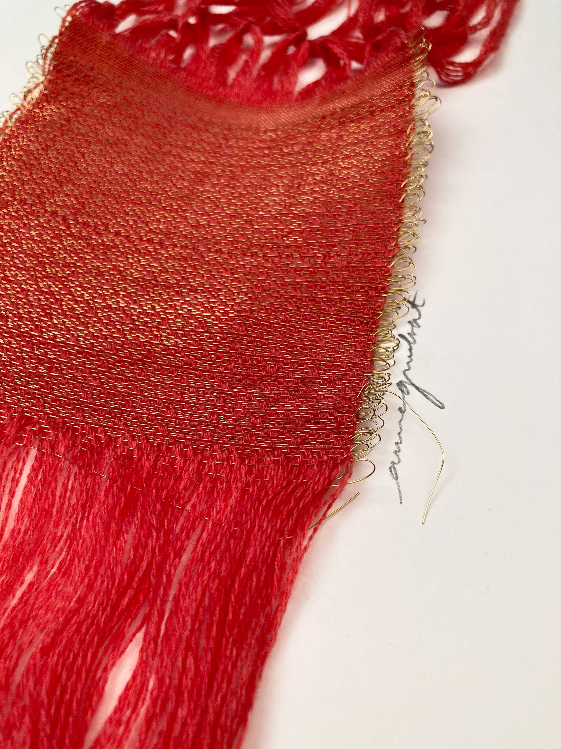 Corail rouge 2B . 50 W x 70 H x 4 D cm weaving