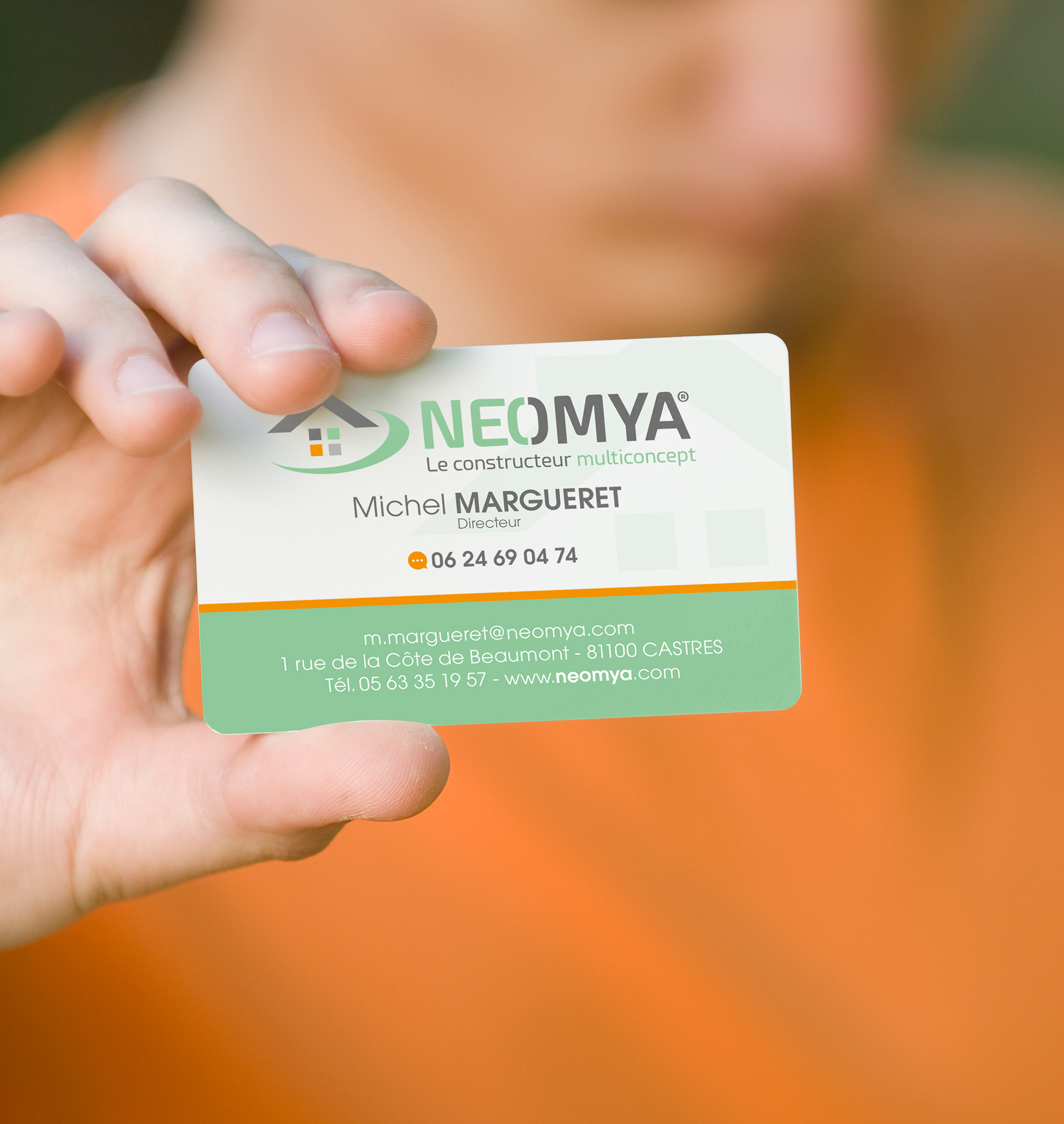 réalisation de documents commerciaux plaquette de présentation chemise à rabats cartes de correspondances