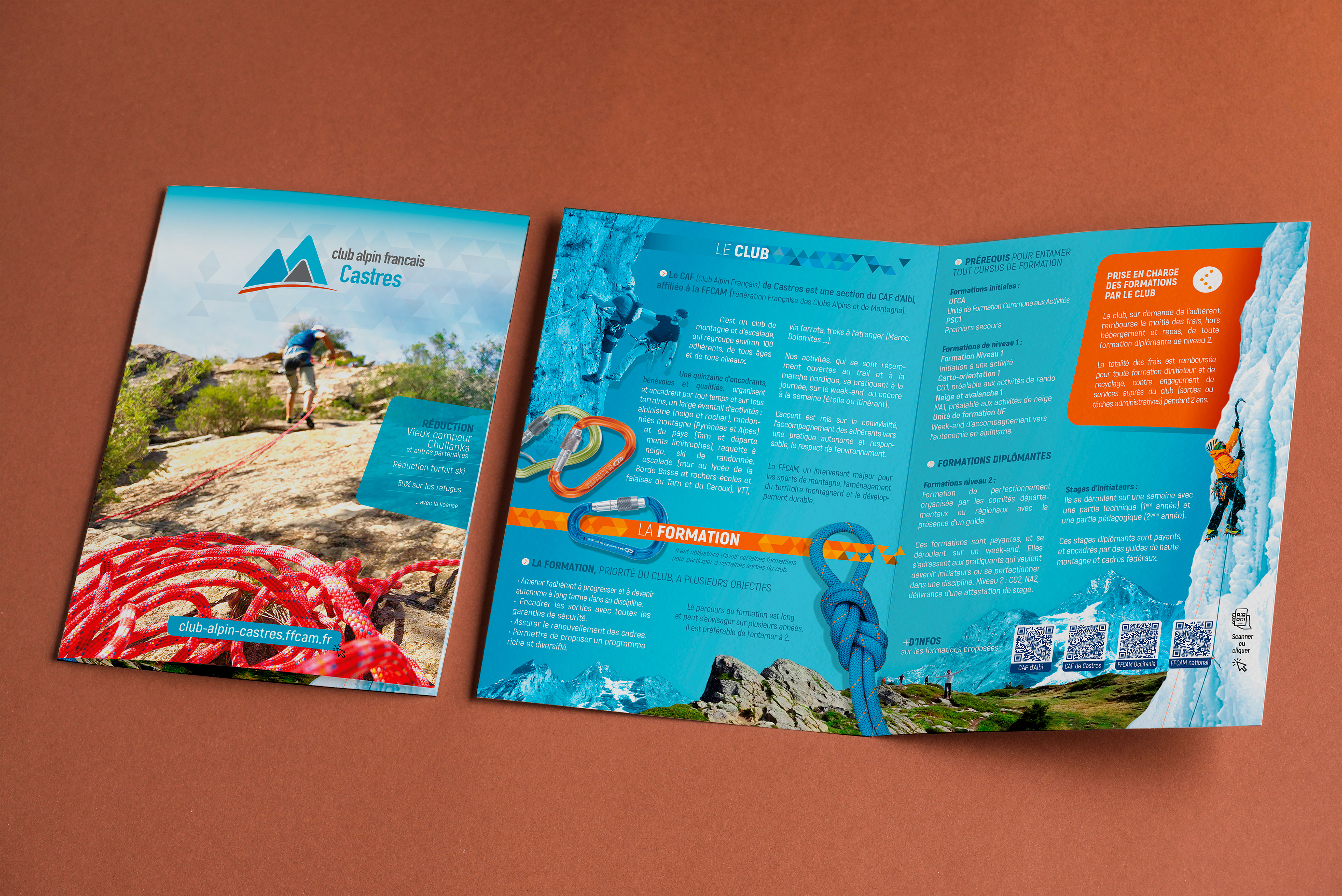dépliant réalisé pour le club alpin français de castres