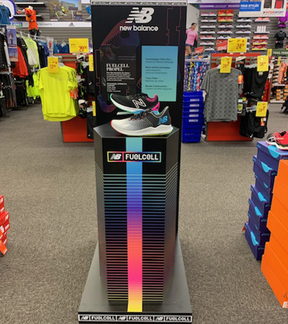 Campagne de présentoir New Balance pour un GMS