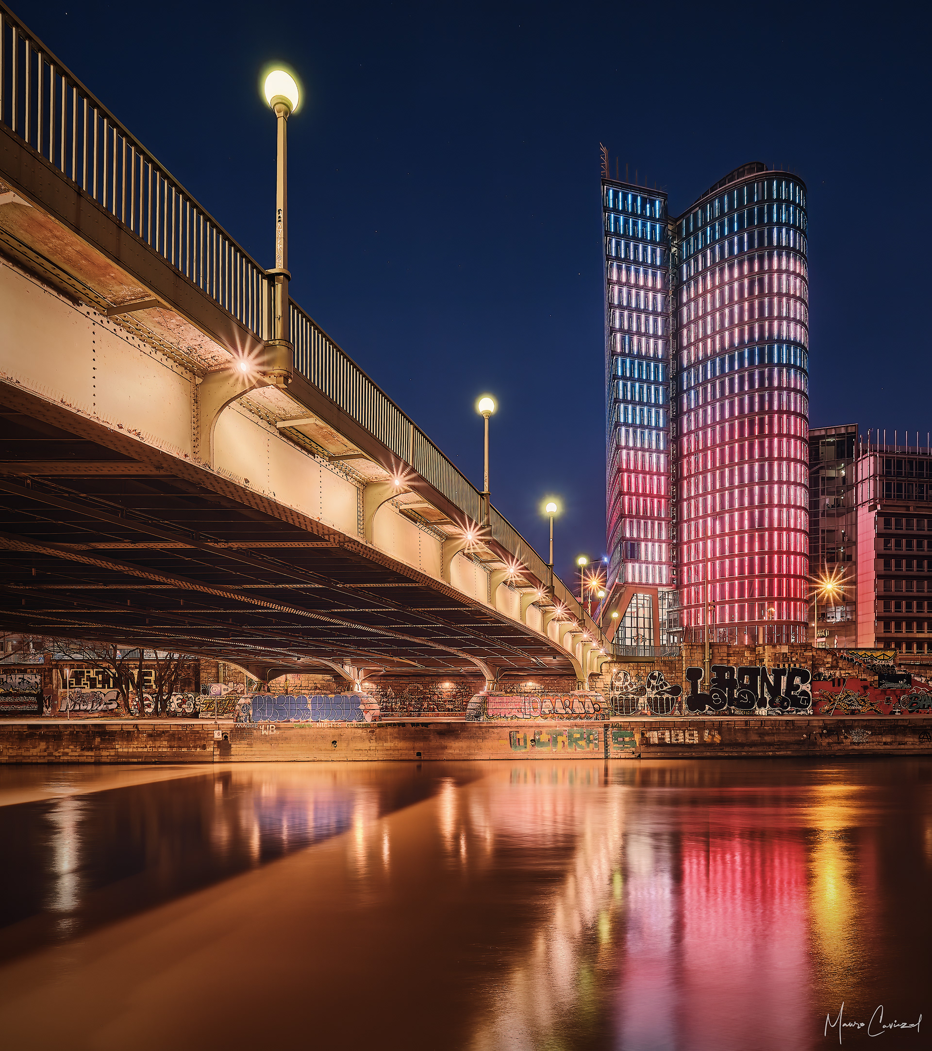 UNIQA Tower, Vienna