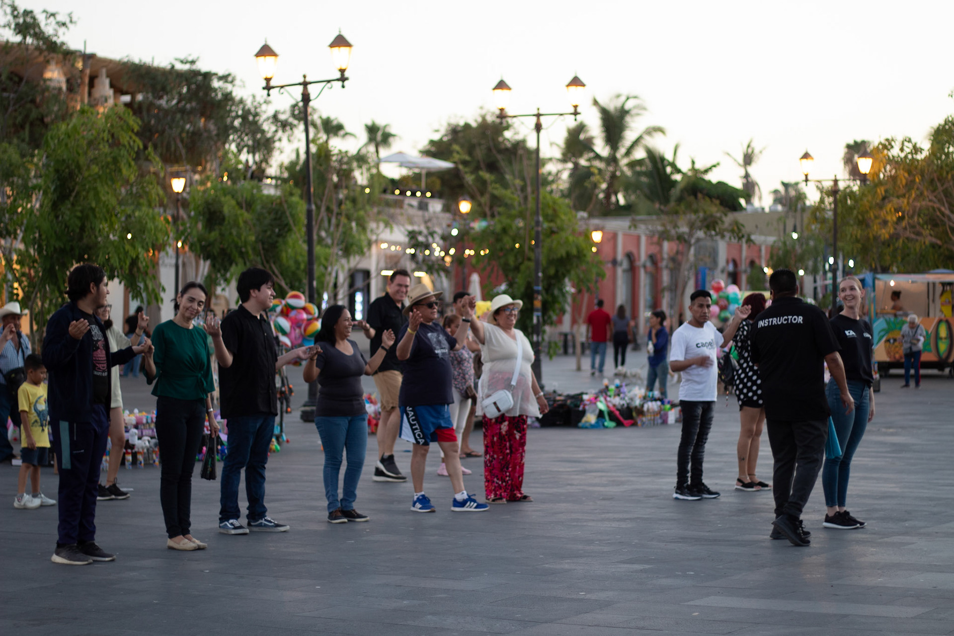 Clases de danzon, Plaza Gral. Jose Antonio Mijares, SJD
