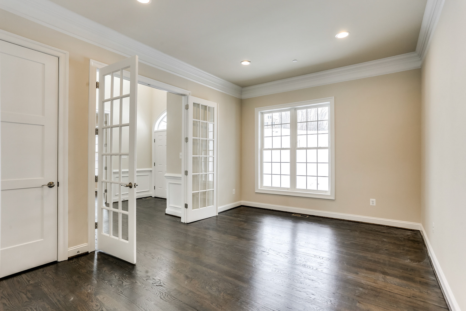 New home sites in premium communities. More than 25 years of Maryland home building experience. Quality, unique custom homes. Schedule a tour at a home model near you today. 