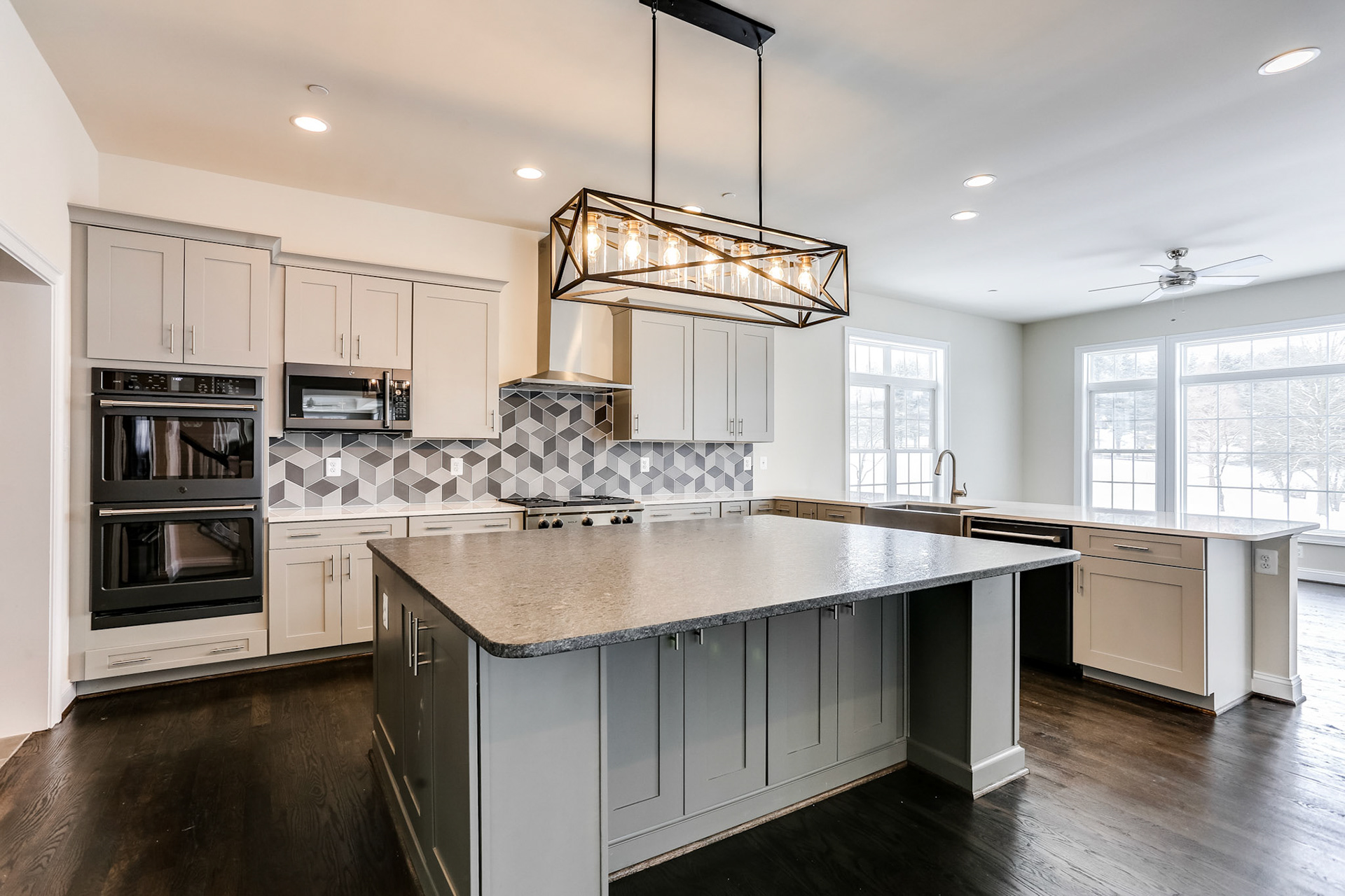 New home sites in premium communities. More than 25 years of Maryland home building experience. Quality, unique custom homes. Schedule a tour at a home model near you today. 