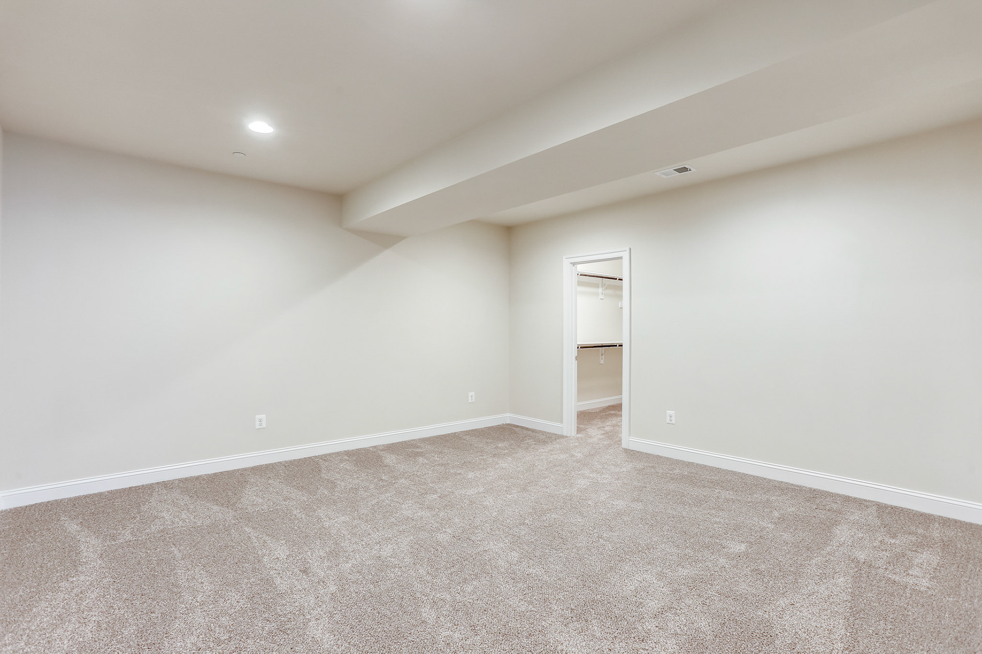 New home sites in premium communities. More than 25 years of Maryland home building experience. Quality, unique custom homes. Schedule a tour at a home model near you today. 