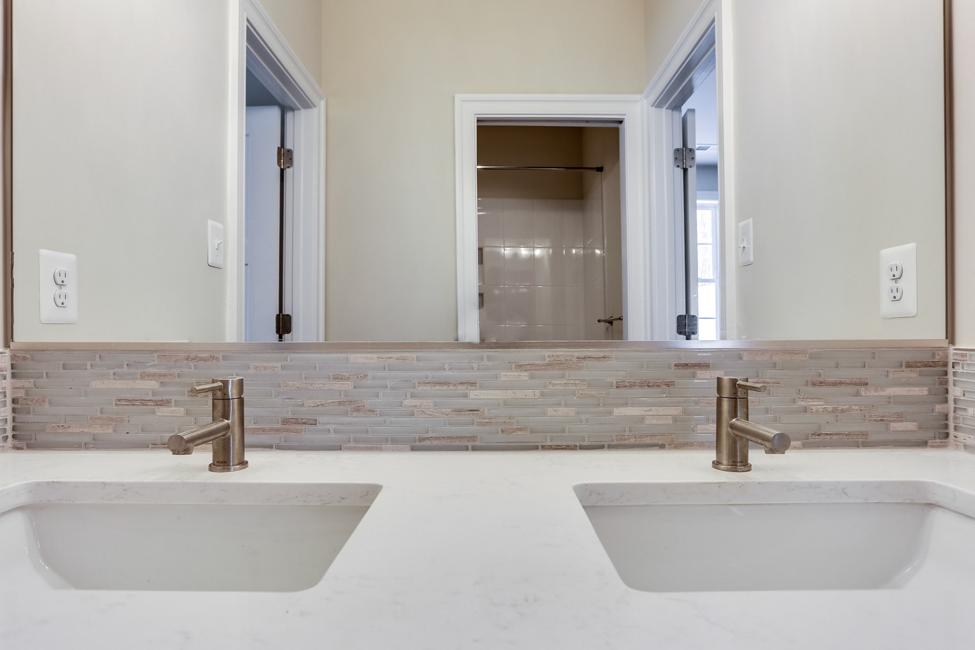 New home sites in premium communities. More than 25 years of Maryland home building experience. Quality, unique custom homes. Schedule a tour at a home model near you today. 