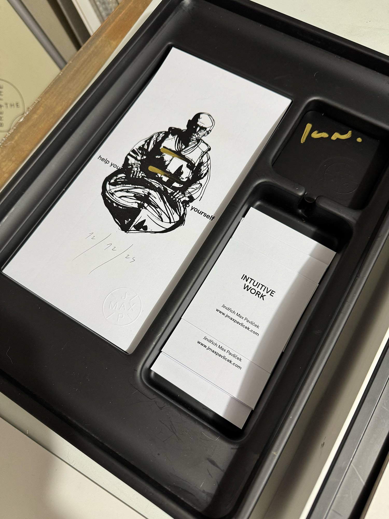 Icon. Breathing Object.