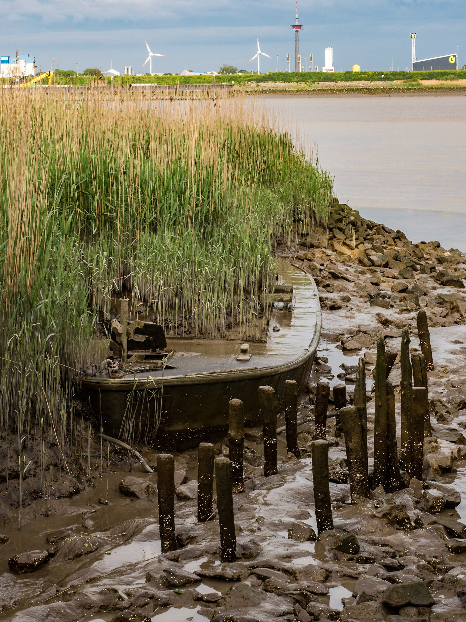 Schiffswrack in Jemgum