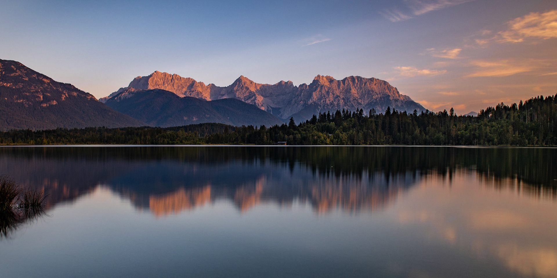 Alpenglühen am Barmsee