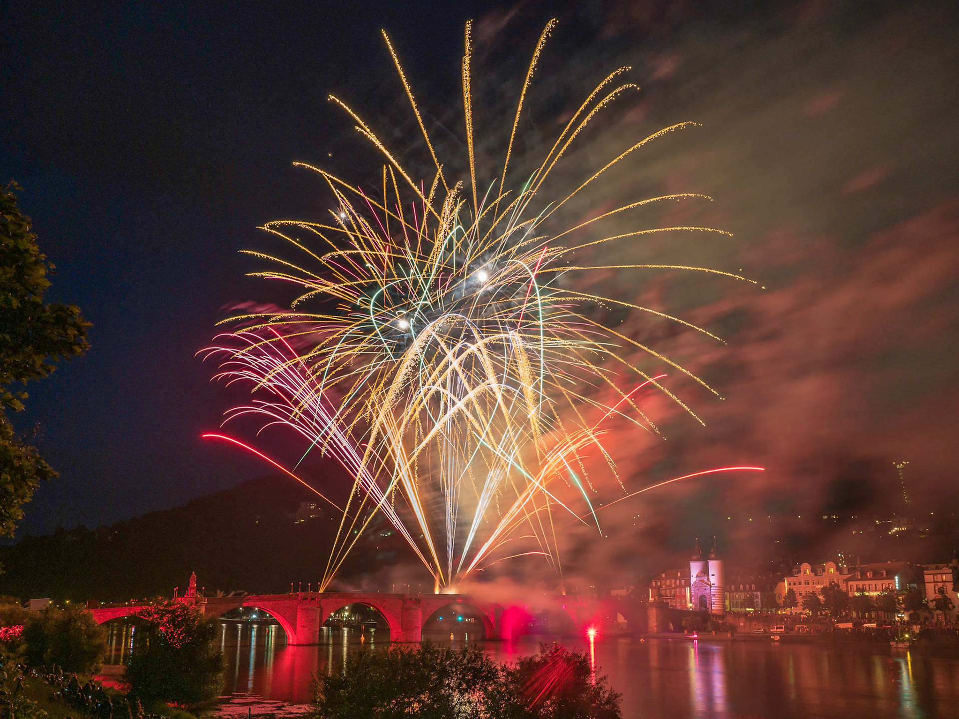 Feuerwerk der Heidelberger Schlossbeleuchtung