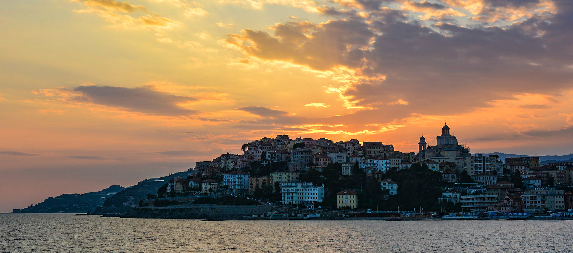 Sonnenuntergang in Imperia