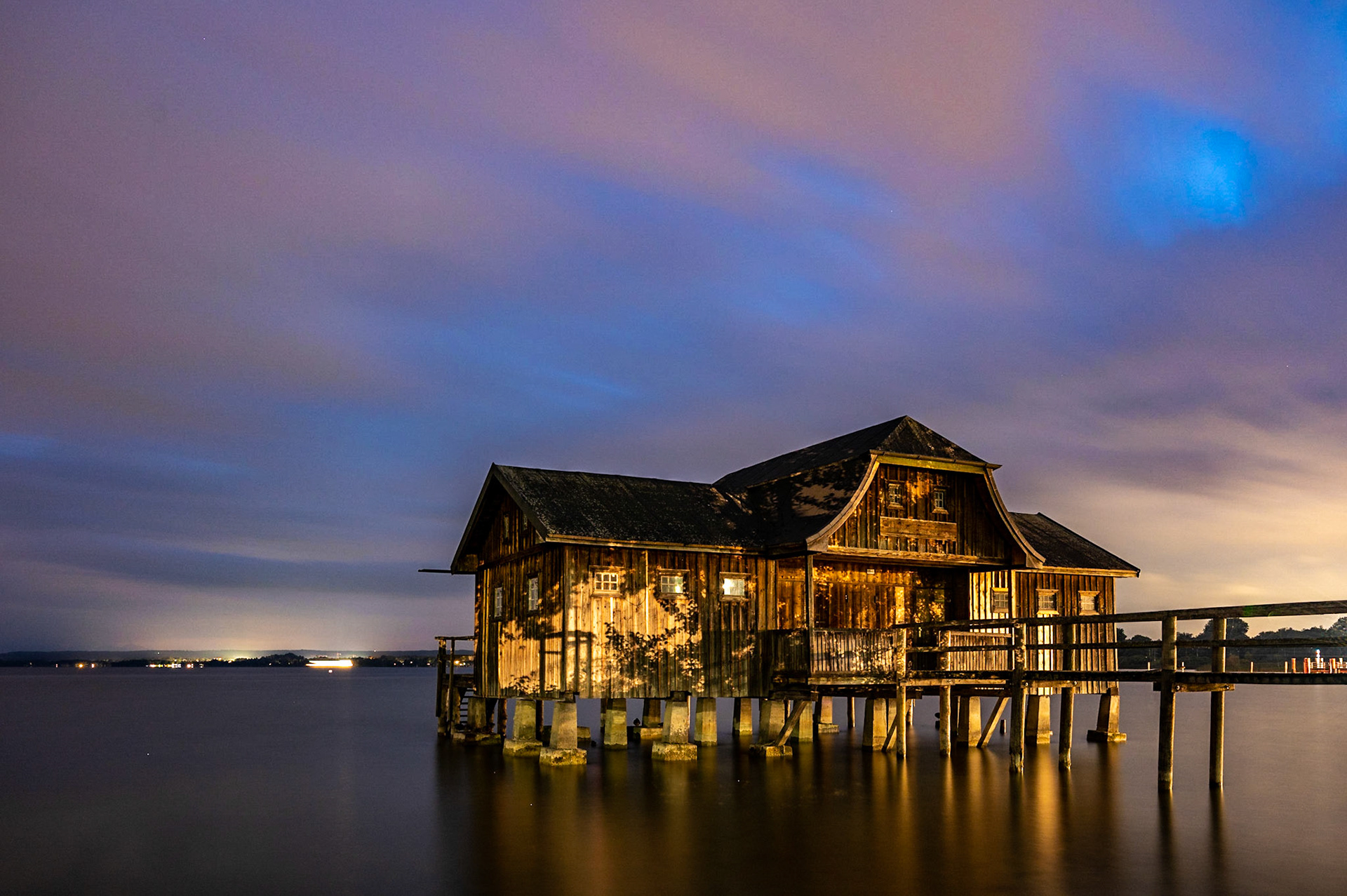 Es wird Nacht am Ammersee