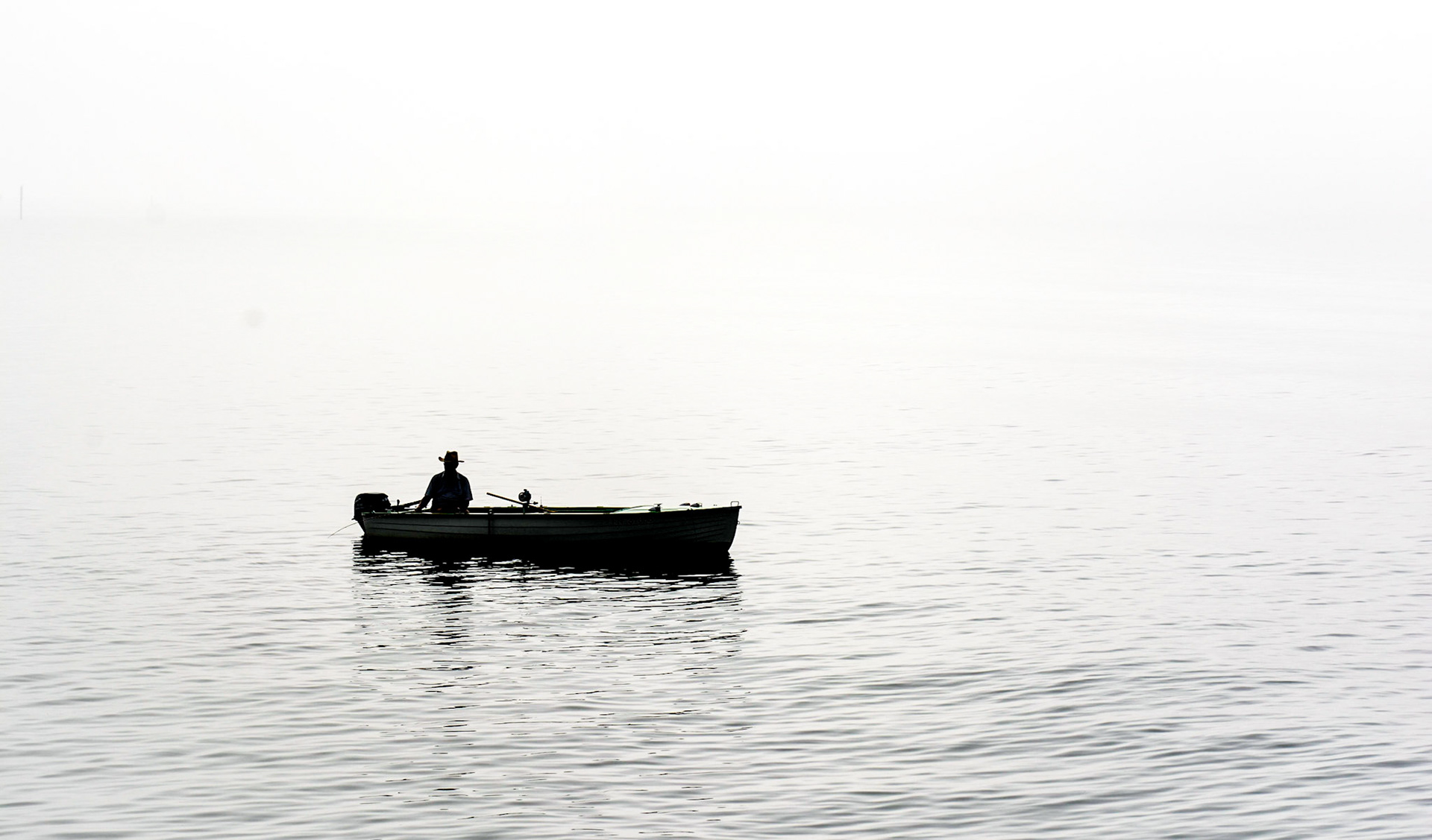 Schifffahrt auf dem Bodensee im Nebel