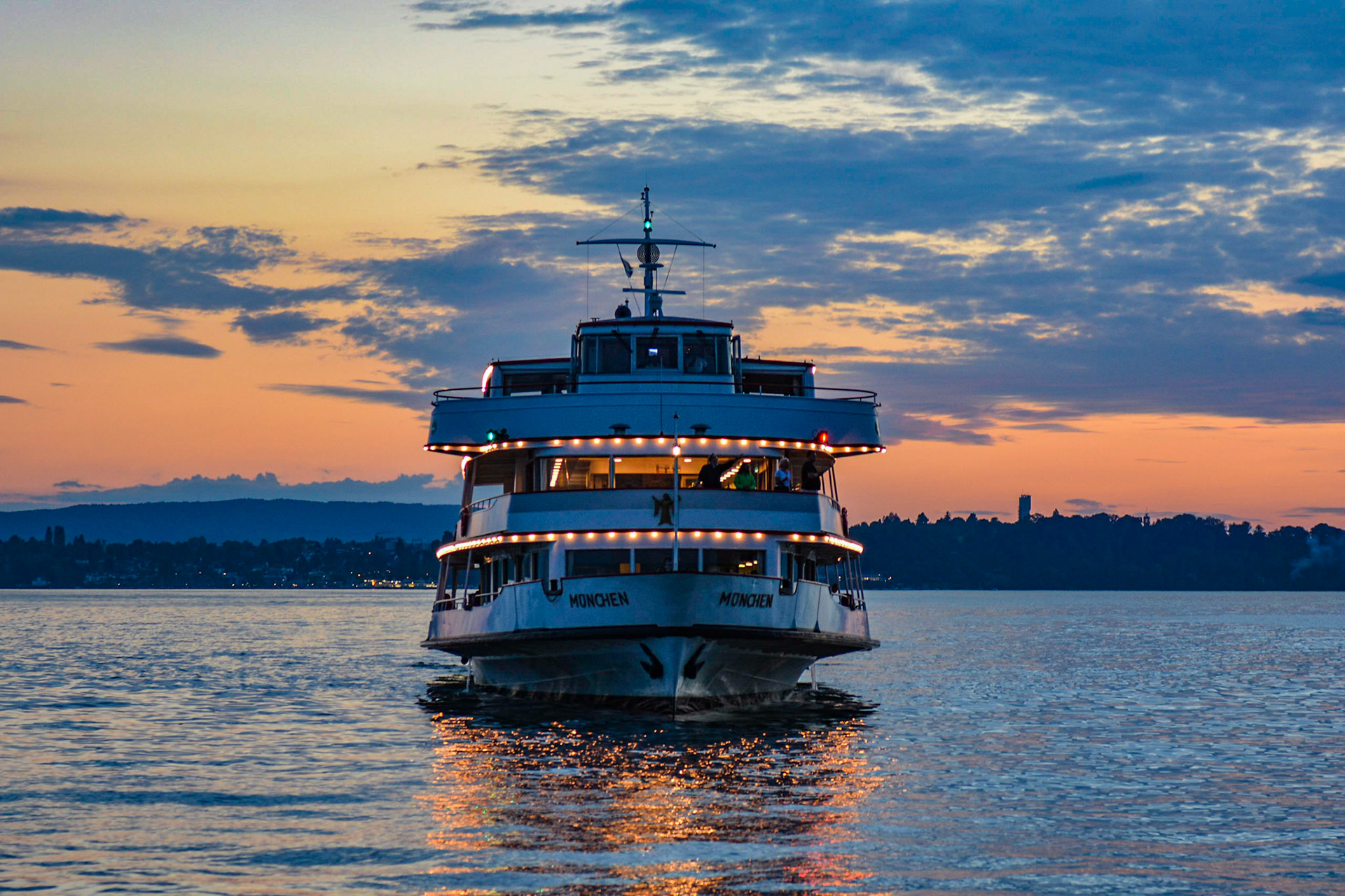 Mit dem Schiff von Meersburg nach Konstanz