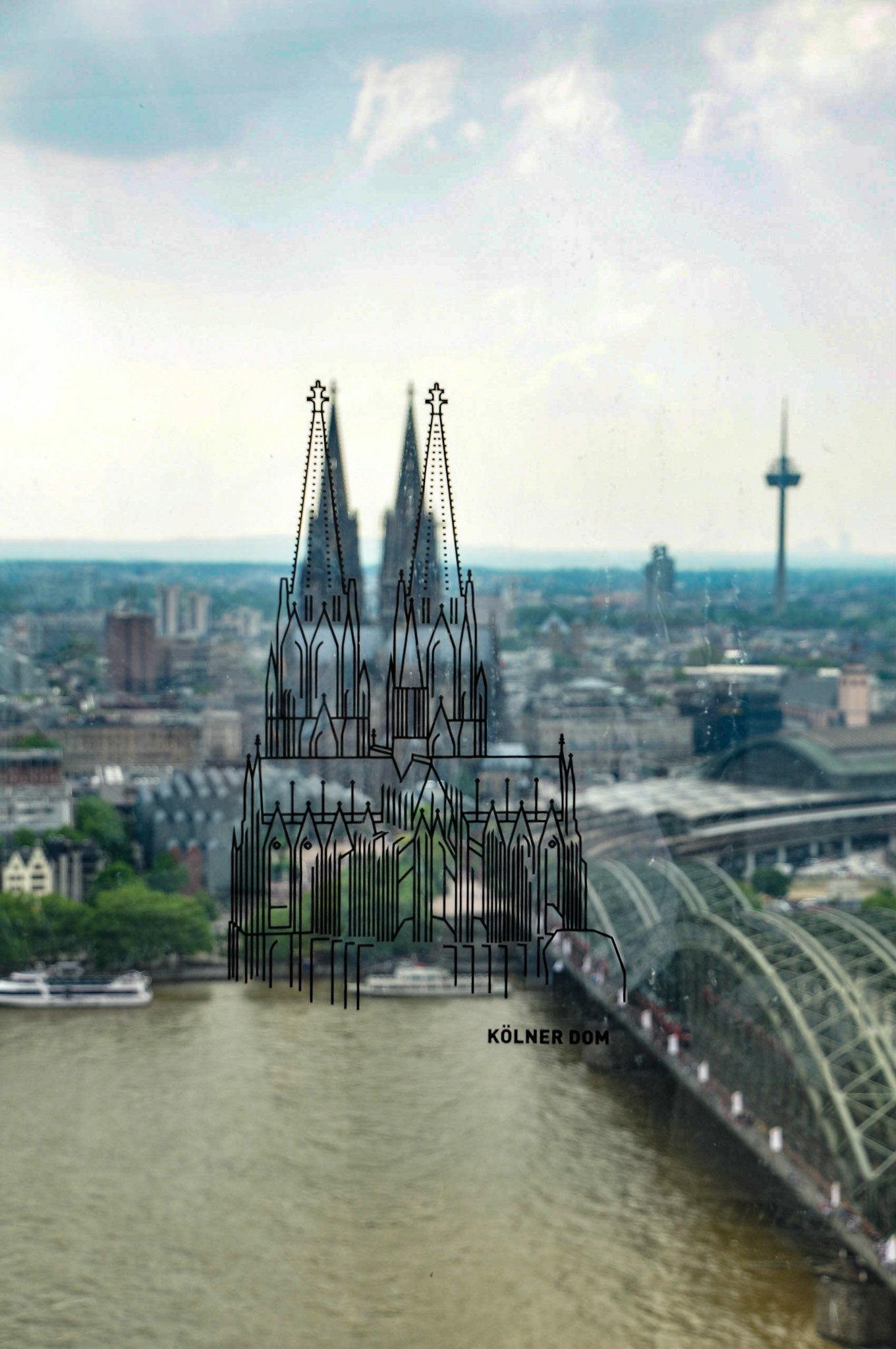 Aufgabe 1: Kölner Dom