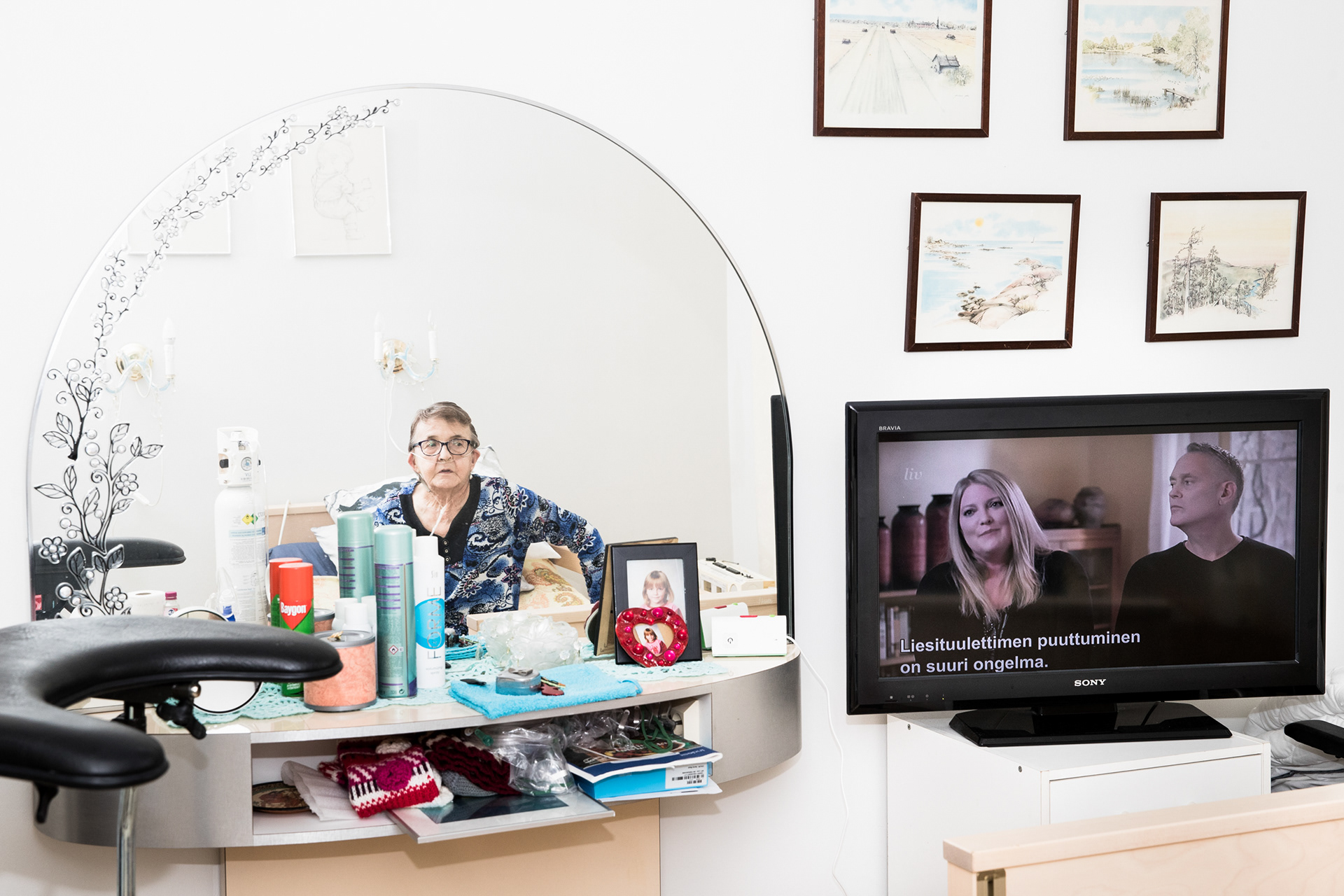 Liisa Ihatsu, sarjasta ”Minä en parane”. Mitä parantumattomasti sairaat haluavat vielä kertoa?