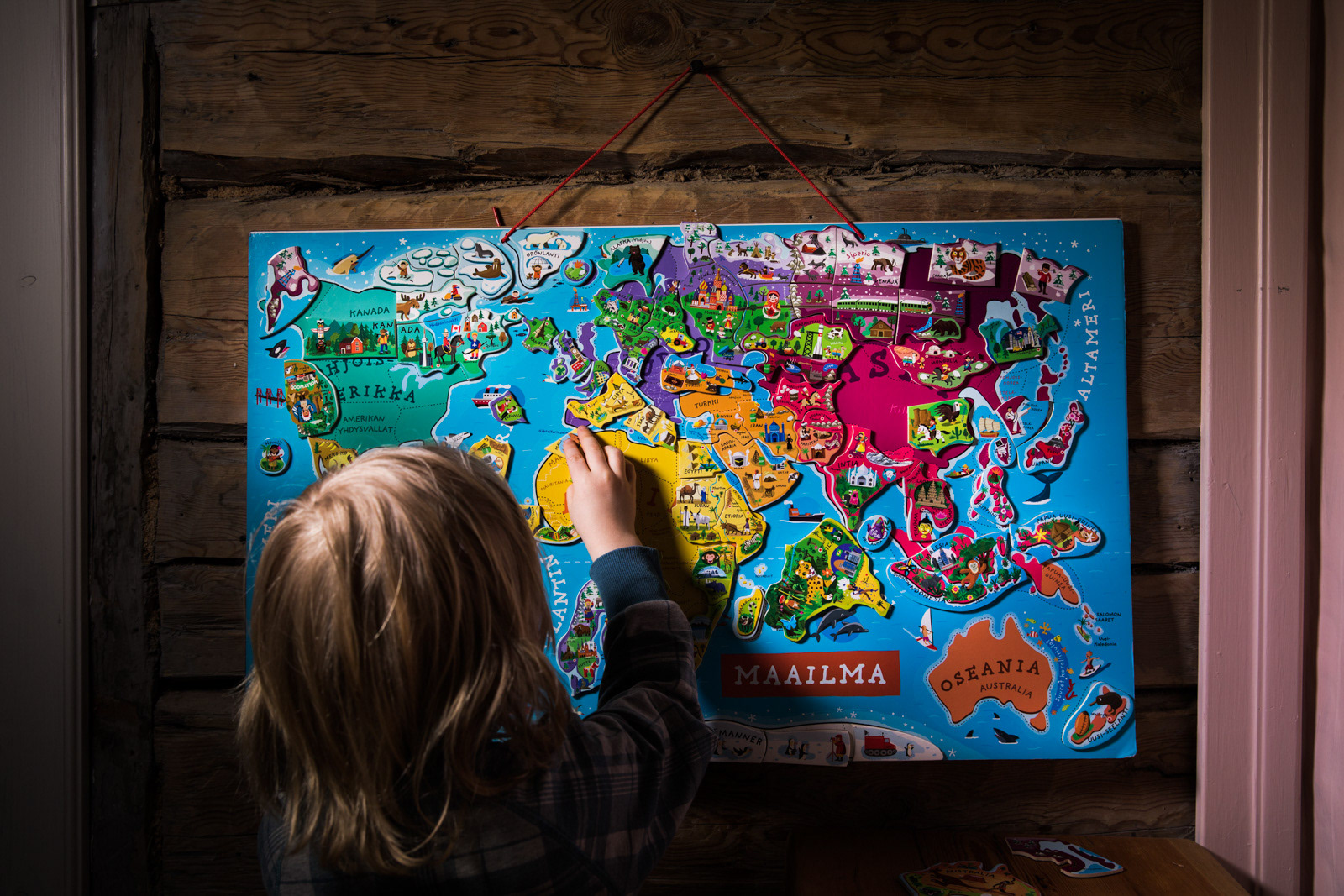 Maailman palaset on sekaisin. 