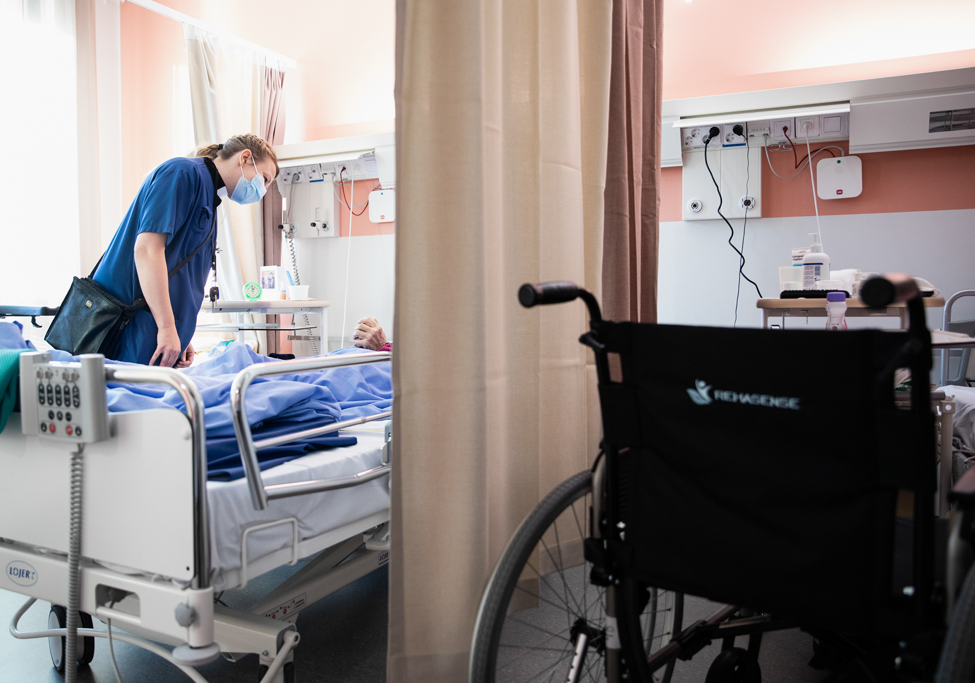 Sairaalapappi, Oletetusti viimeinen kohtaaminen papin kanssa. Eija Majasaari, Siilaisen terveysasema.