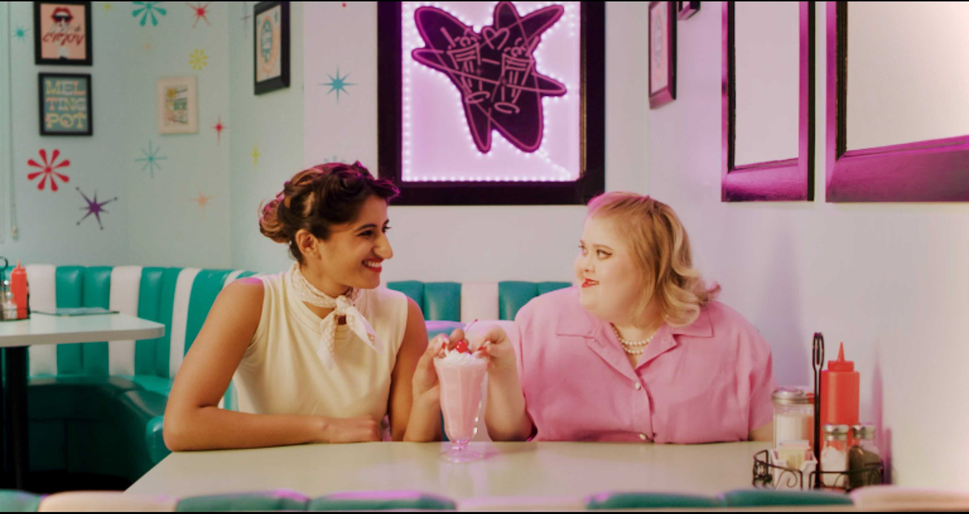 70's Diner - Shake For Two