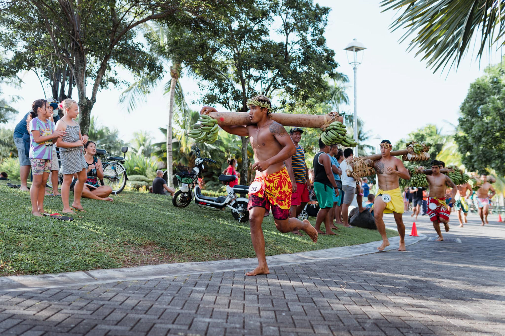 Course de porteurs de fruits 2021 - Tahiti
