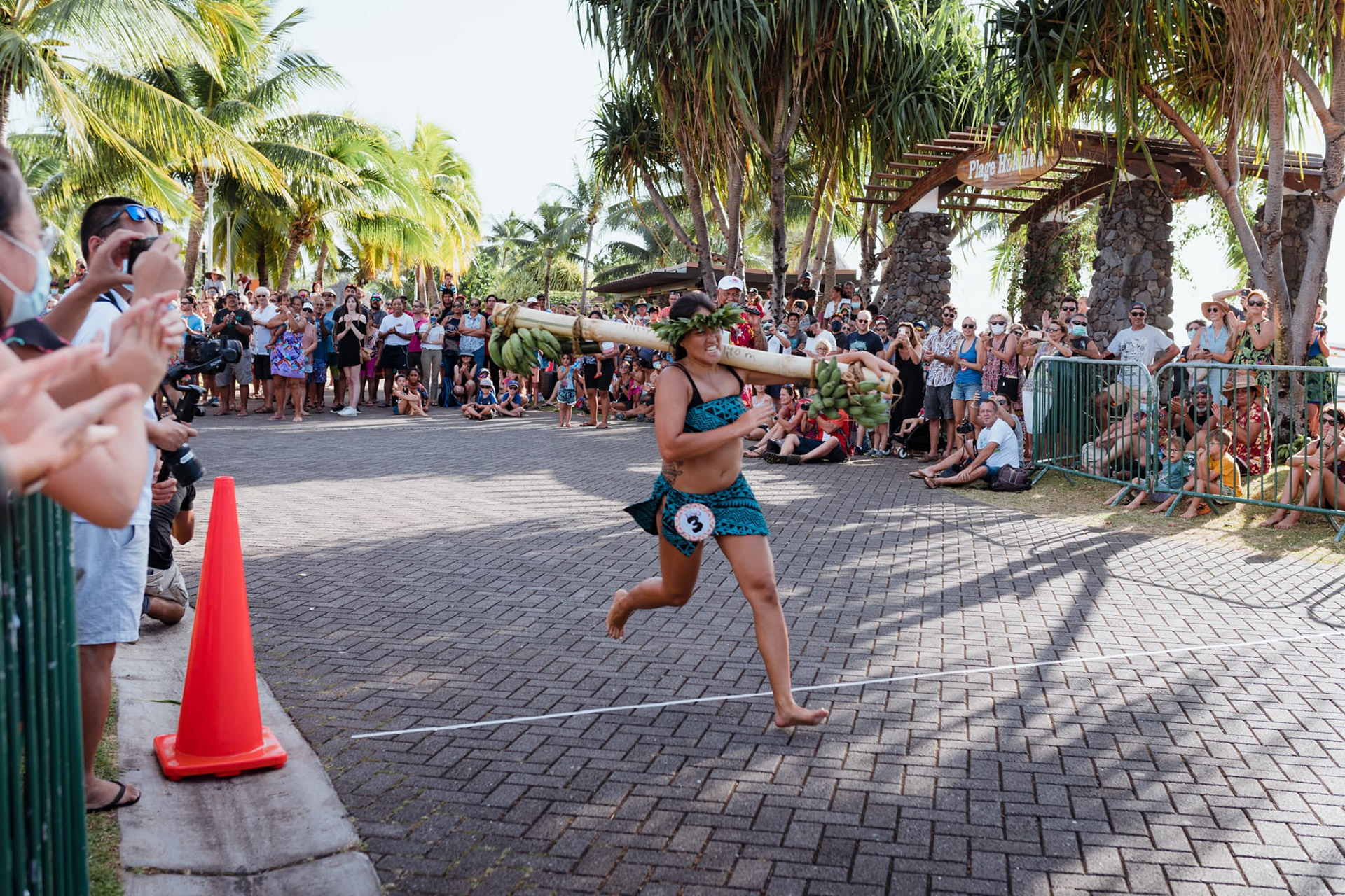 Course de porteurs de fruits 2021 - Tahiti