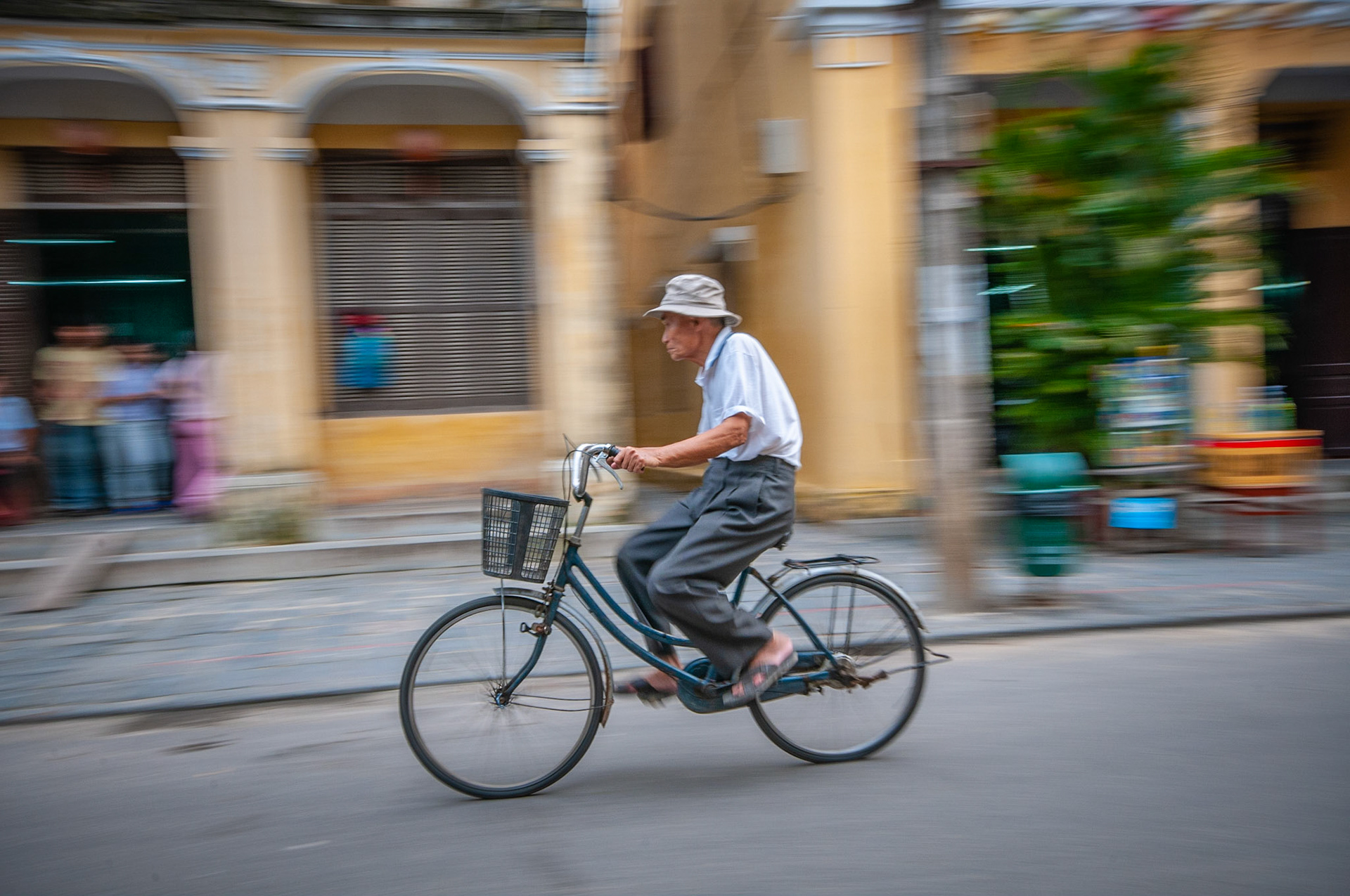 Hoi An, one of the most picturesque stop offs on the Ho Chi Minh - Hanoi train ride. Also know as 'Faifoo' on the coast of the East Sea in the South Central Coast region of Vietnam. It is a perfect little travellers stop, with fantastic restaurants and local food and beautiful lantern lit streets and fishing boats along the river. The endless market stalls and coloured lanterns fill endless hours of photography opportunities and oriental dreams.