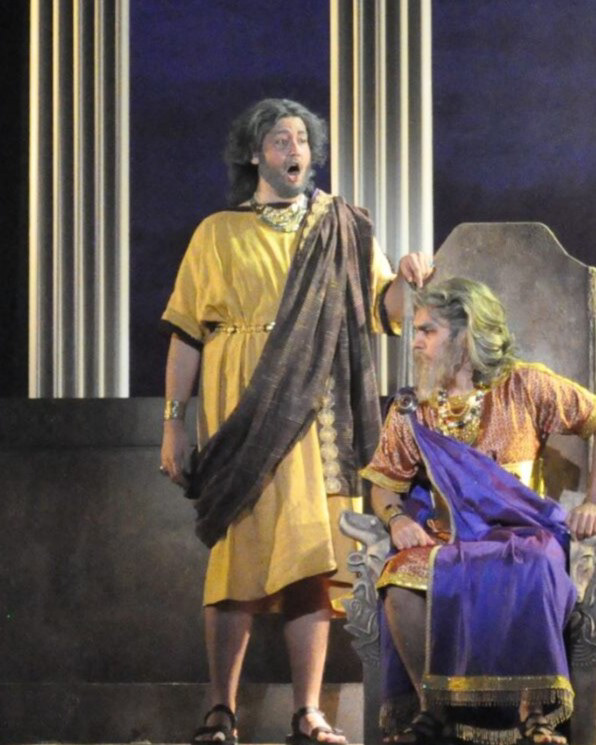 Arbace played by Christian Souza