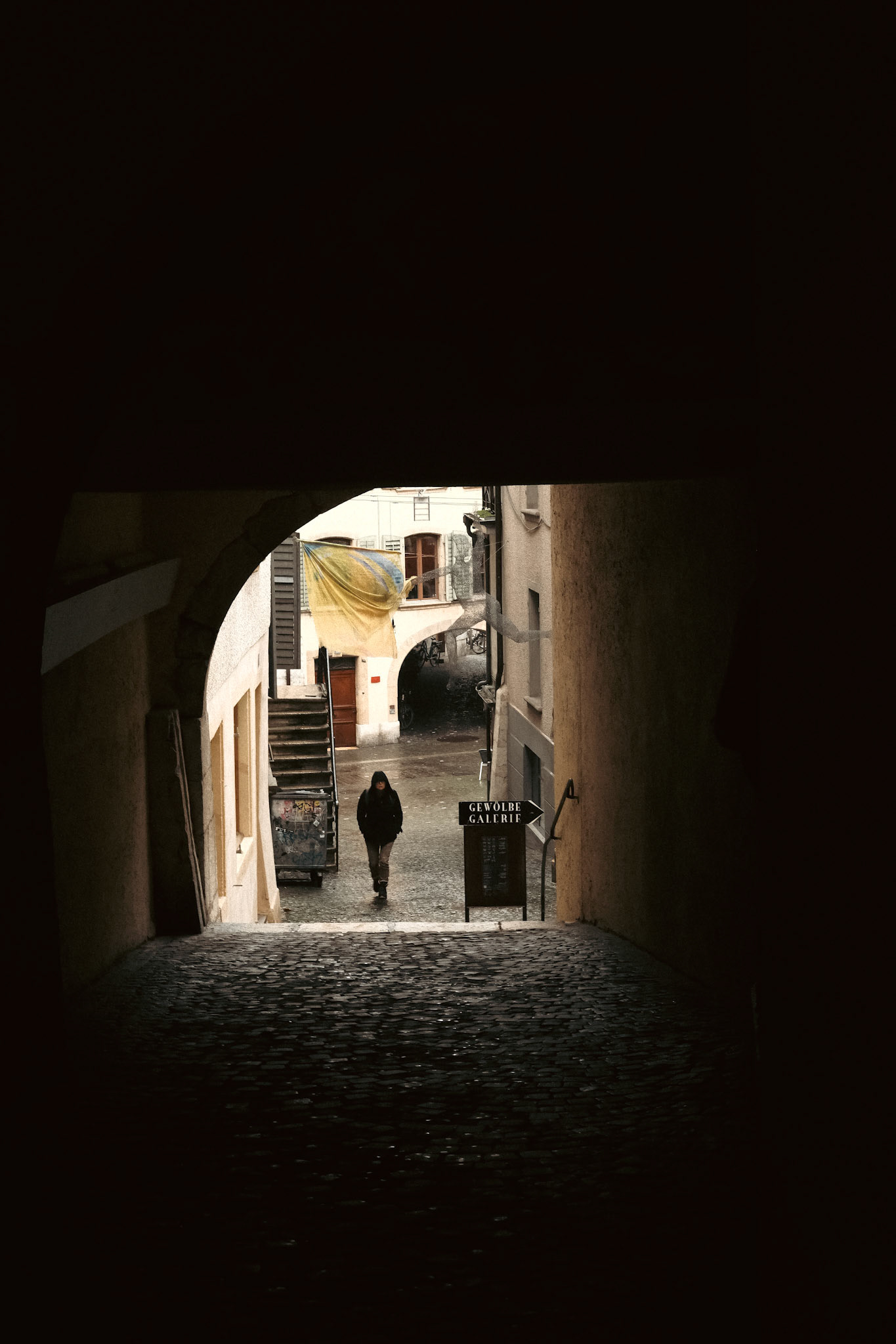 Entrance << "Bienne"