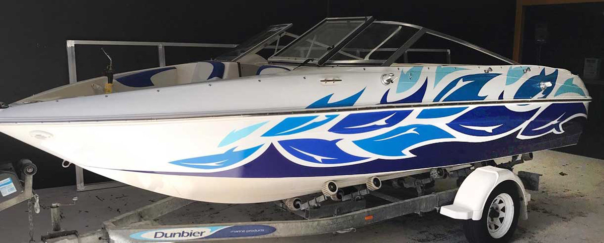 "Stylised Fish" waverider boat wrap