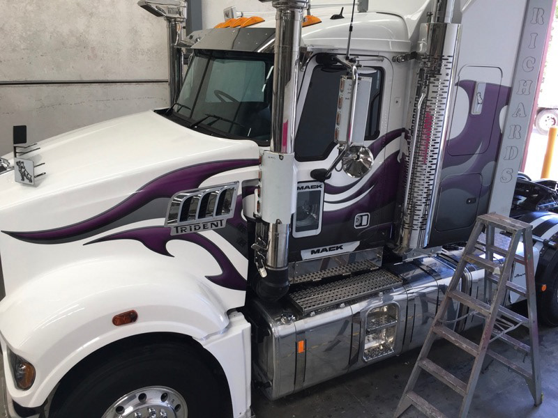 Richards Transport fleet wrap