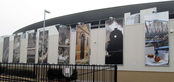 Riverlink shopping center banners