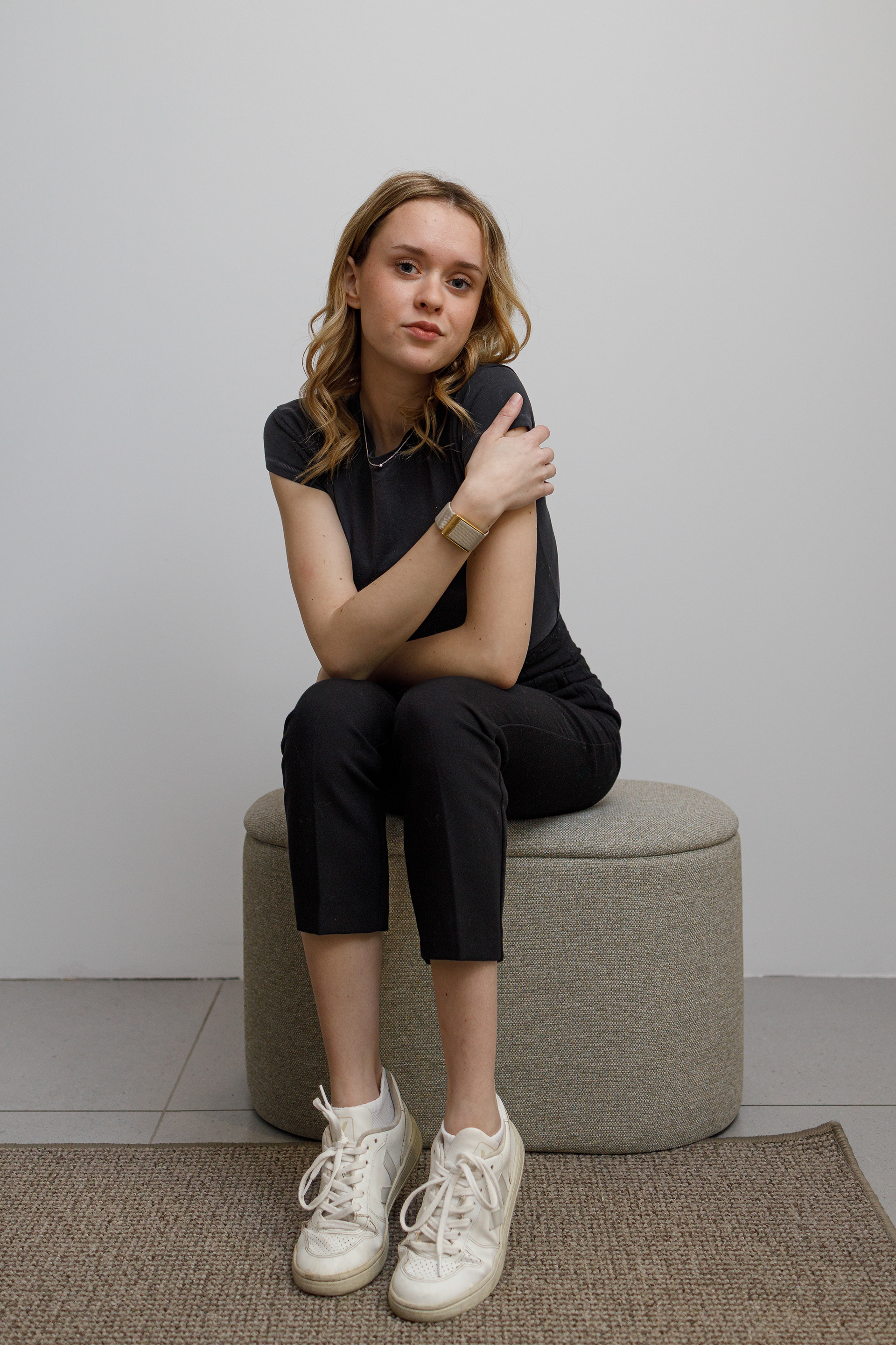Os Studio, Model: Neja Keserič
