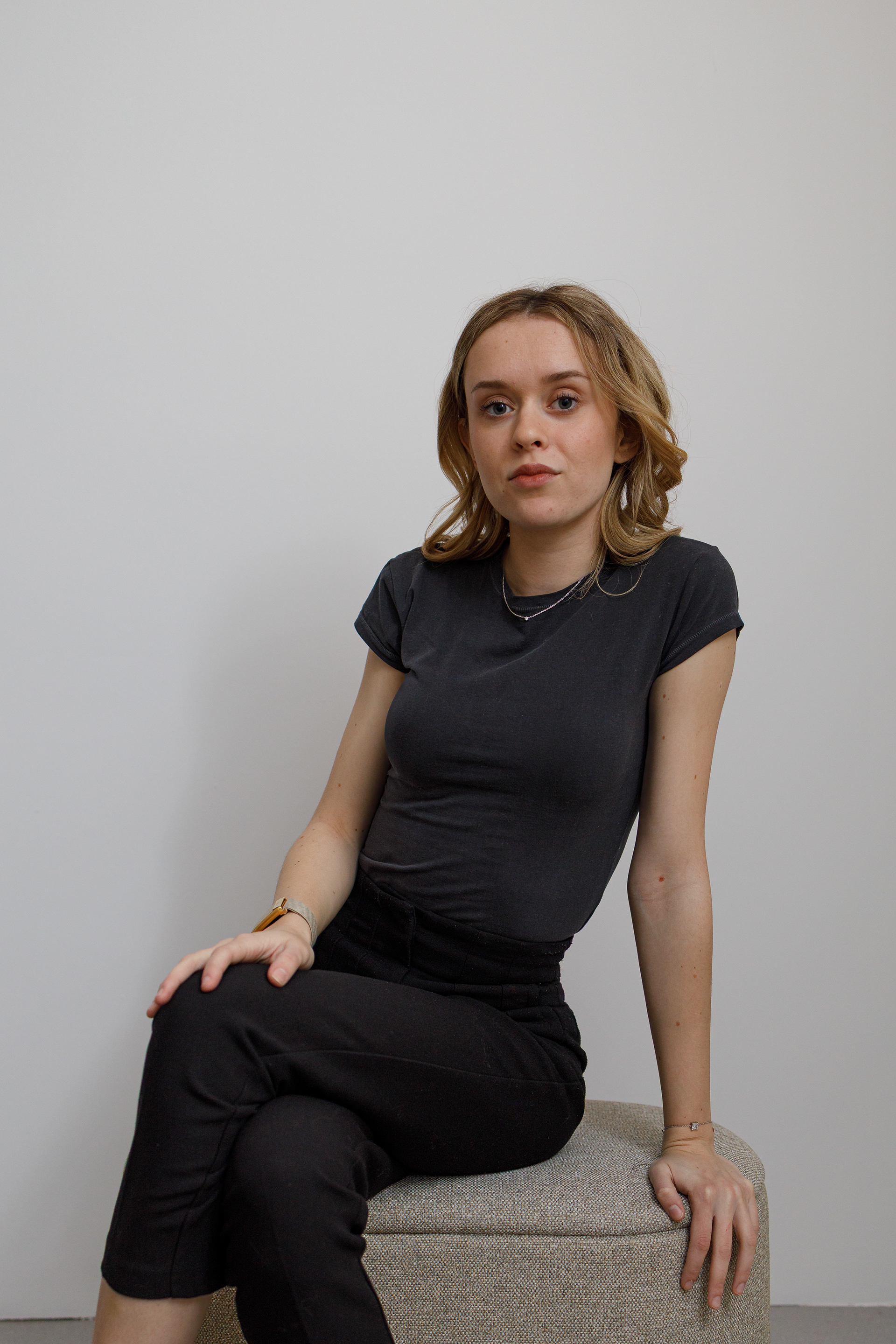 Os Studio, Model: Neja Keserič