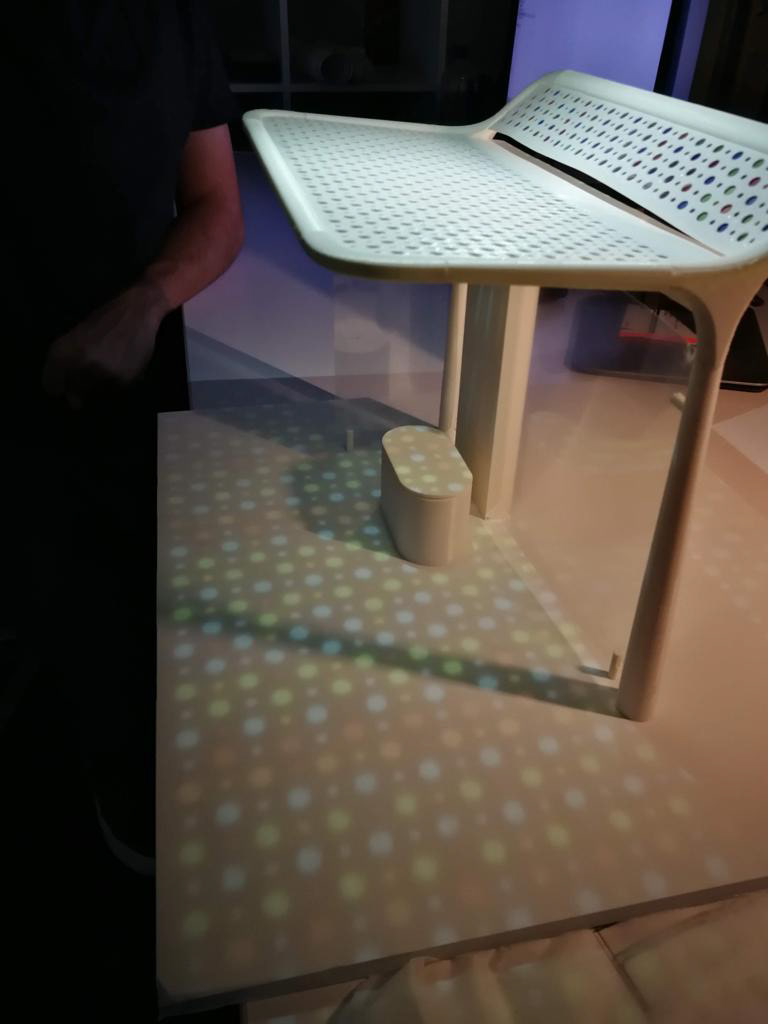 testing lighting effect