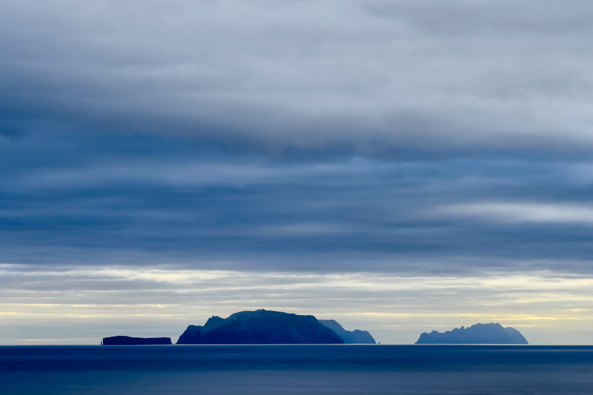 distant islands 