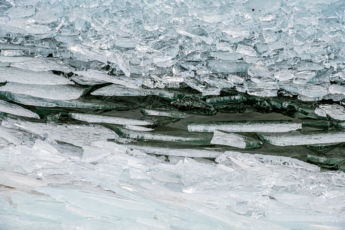 drift ice along the shores of the markermeer